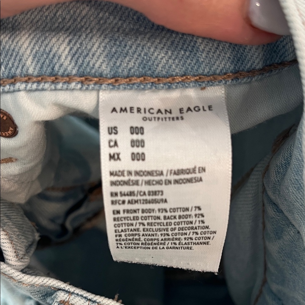 American Eagle Outfitters Ripped Light Blue Jean Shorts - Picture 6 of 7